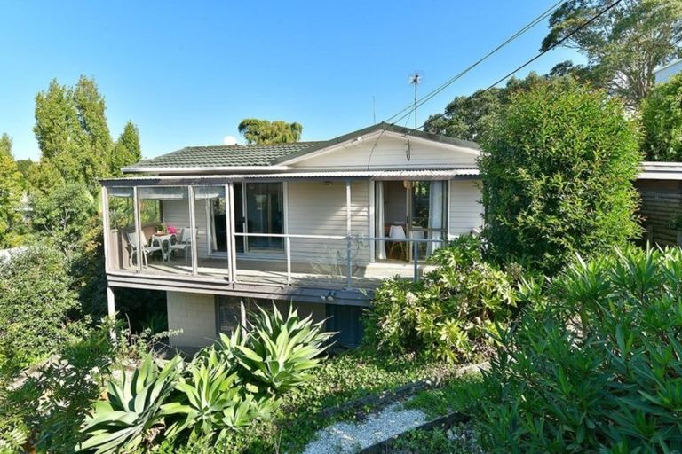 Photo of property in 77 Brightside Road, Stanmore Bay, Whangaparaoa, 0932