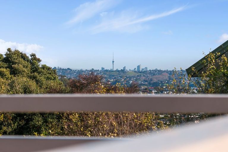 Photo of property in 1/18 Gills Road, Bucklands Beach, Auckland, 2014