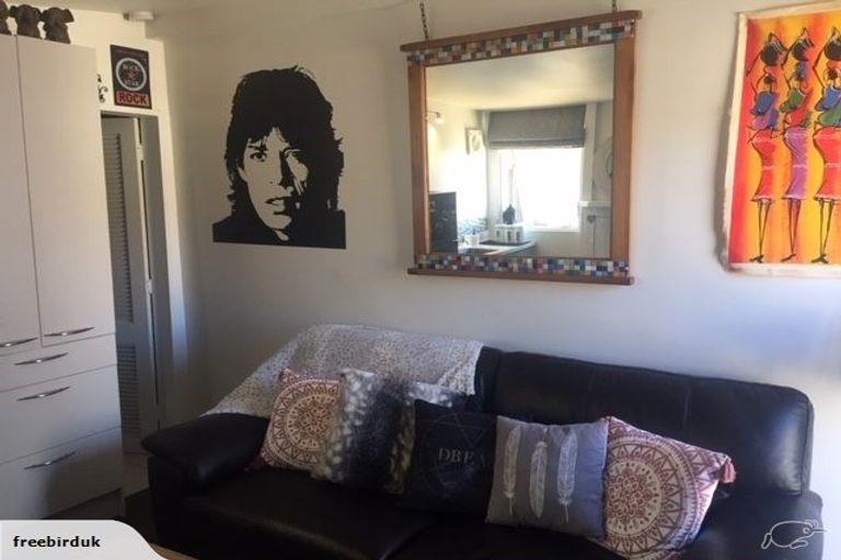 Photo of property in 19 Wilkie Crescent, Naenae, Lower Hutt, 5011