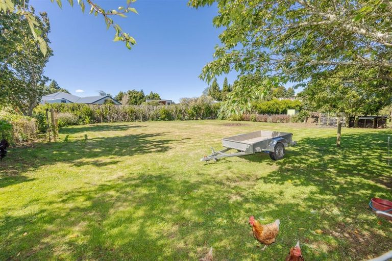 Photo of property in 37 Mangauika Road, Pirongia, Te Awamutu, 3876