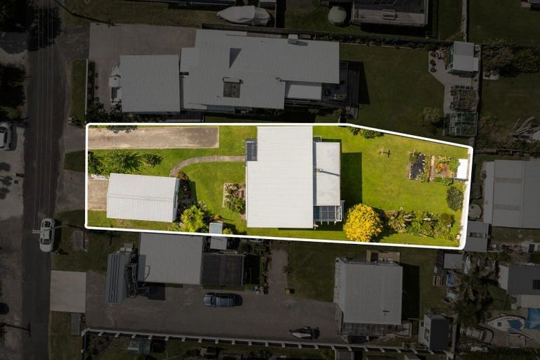 Photo of property in 12 Tatai Road, Bowentown, Katikati, 3177