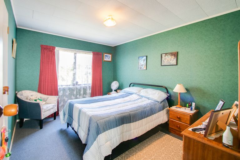 Photo of property in 10 Martin Dale, Raureka, Hastings, 4120