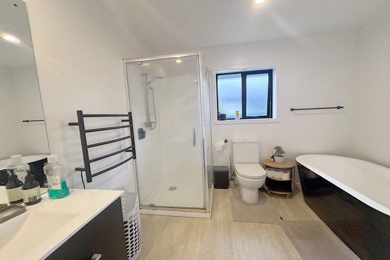 Photo of property in 35 Greenhaven Drive, Burwood, Christchurch, 8083