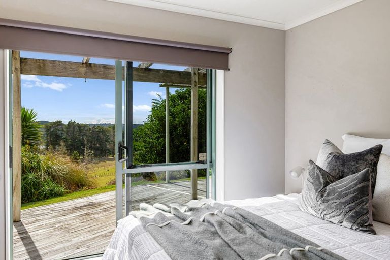 Photo of property in 46 Broadwood Rise, Kumeu, 0892