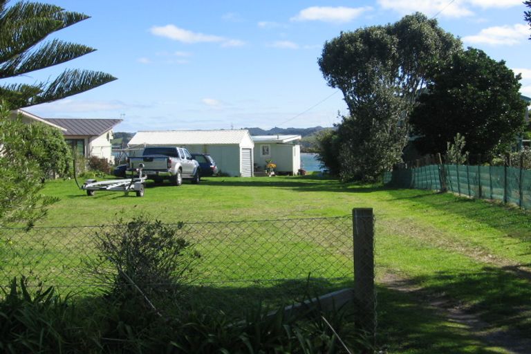 Photo of property in 10 Pataua Street, Pataua South, Onerahi, 0192