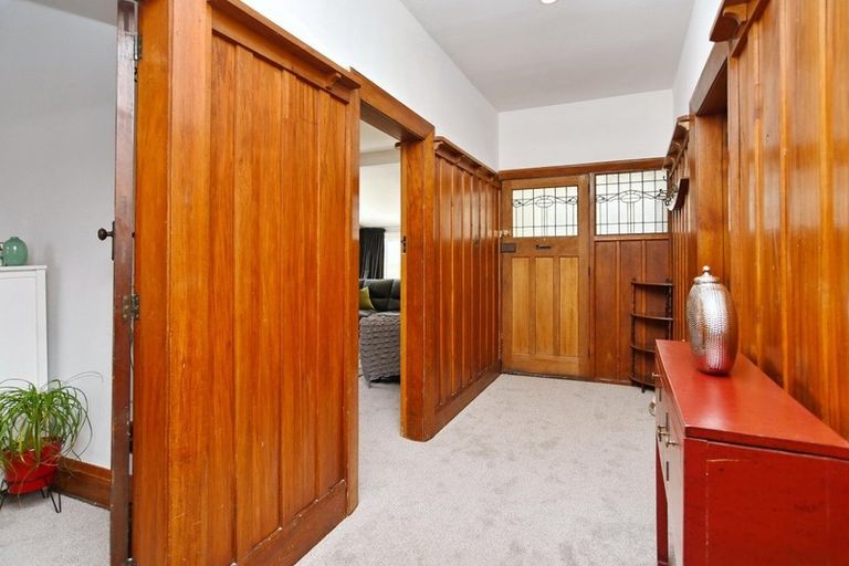 Photo of property in 18 Lionel Street, Avonside, Christchurch, 8061