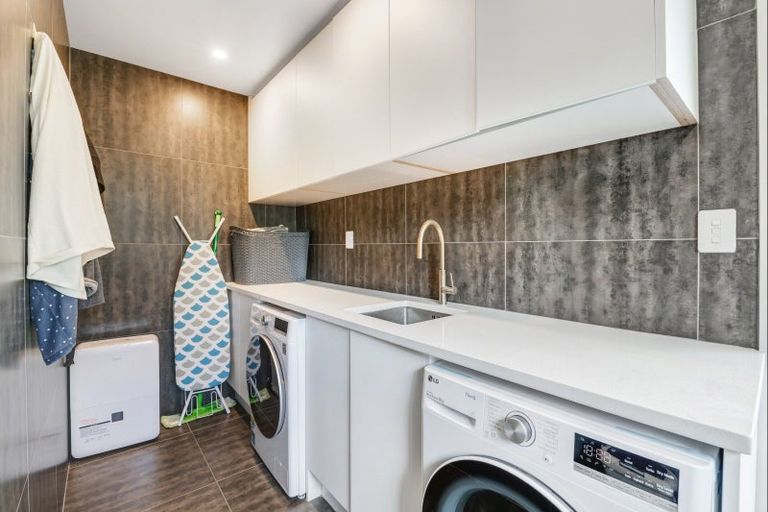 Photo of property in 295 Kanohi Road, Kaukapakapa, 0873