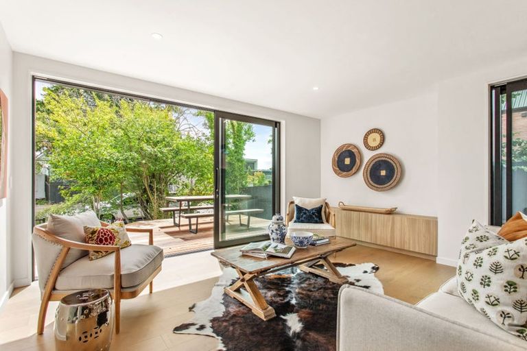 Photo of property in 54b Innes Road, St Albans, Christchurch, 8052