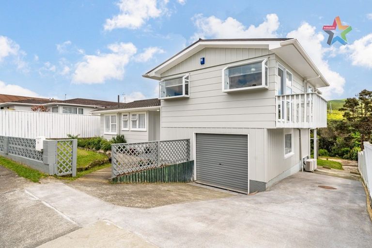 Photo of property in 131 Major Drive, Kelson, Lower Hutt, 5010