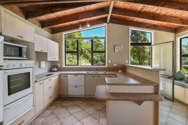 Photo of property in 47 Spencer Road, Lake Tarawera, Rotorua, 3076