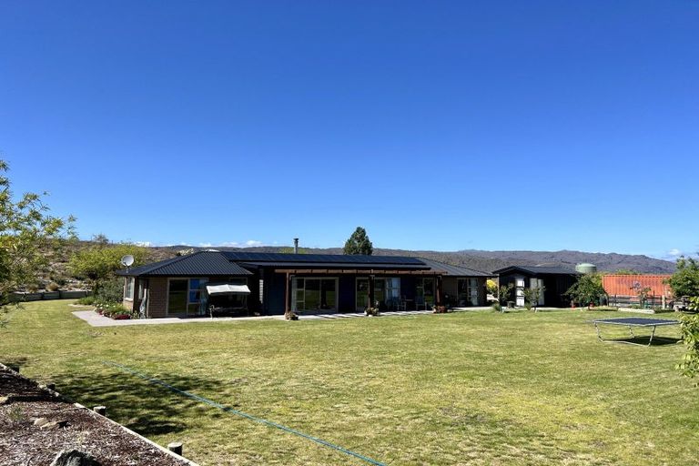 Photo of property in 46a Letts Gully Road, Letts Gully, Alexandra, 9393