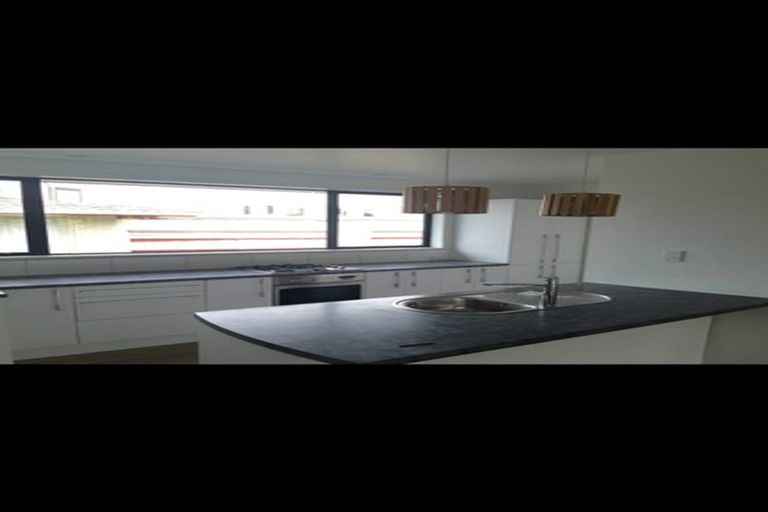 Photo of property in 51 Saint Andrews Hill Road, Mount Pleasant, Christchurch, 8081