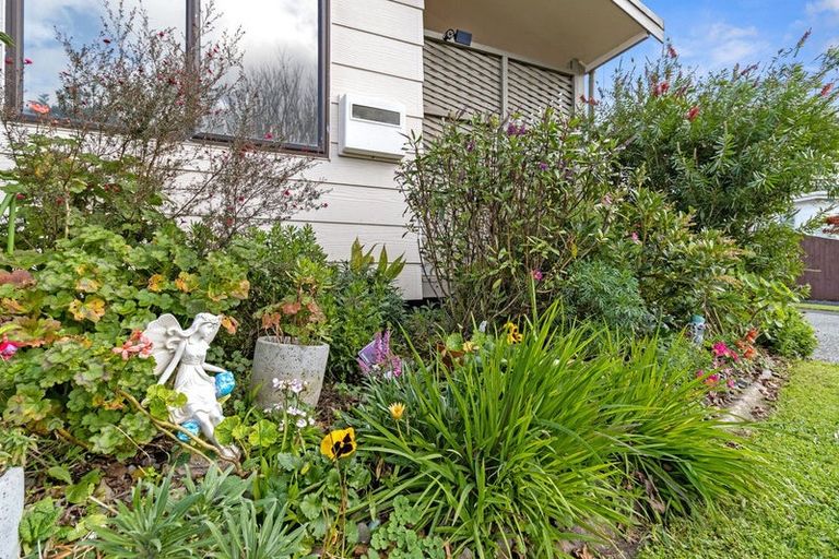 Photo of property in 11a Emma Place, Pukete, Hamilton, 3200