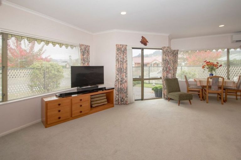 Photo of property in 15 Beaufort Mews, Taradale, Napier, 4112
