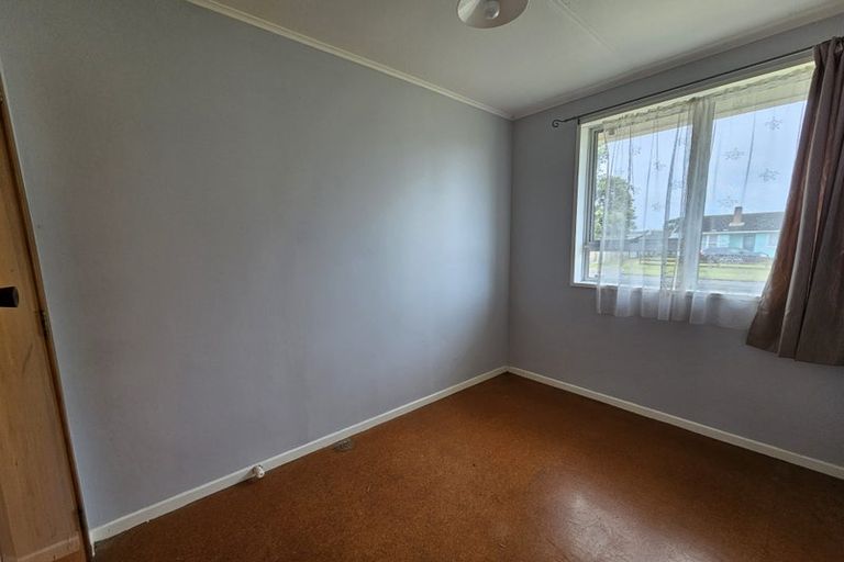 Photo of property in 63 Titoki Street, Castlecliff, Whanganui, 4501