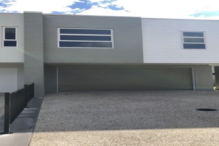 Photo of property in 101a Awataha Crescent, Pyes Pa, Tauranga, 3110