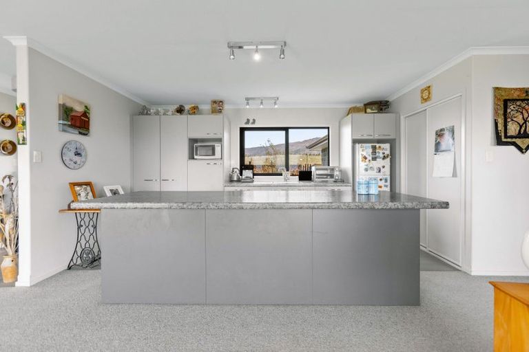 Photo of property in 11 Macmillan Lane, Mount Pisa, Cromwell, 9383