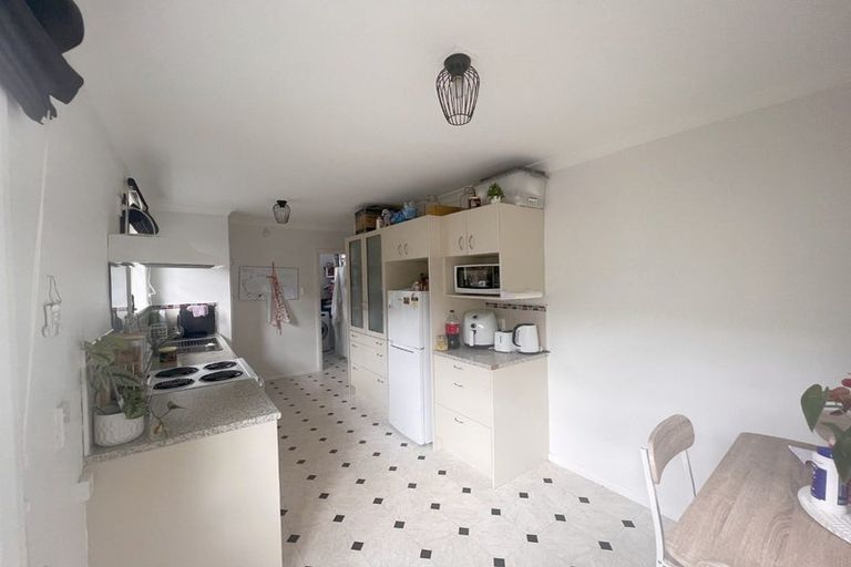 Photo of property in 1 Prebble Grove, Naenae, Lower Hutt, 5011