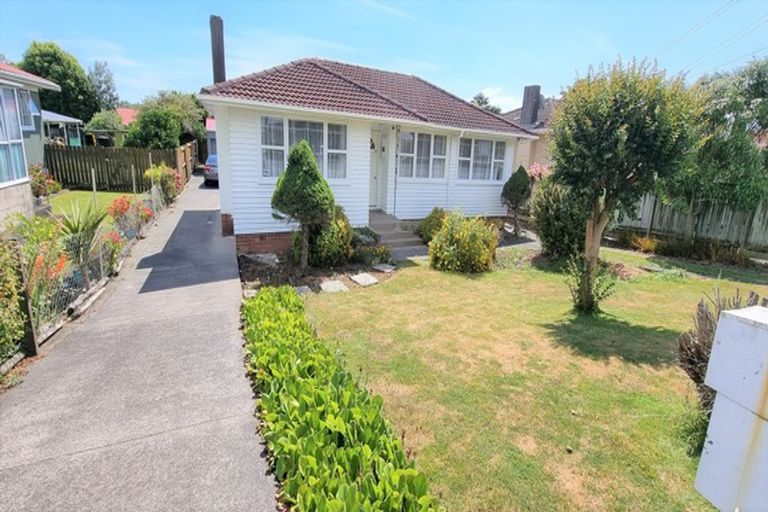 Photo of property in 13 Friedlanders Road, Manurewa, Auckland, 2102