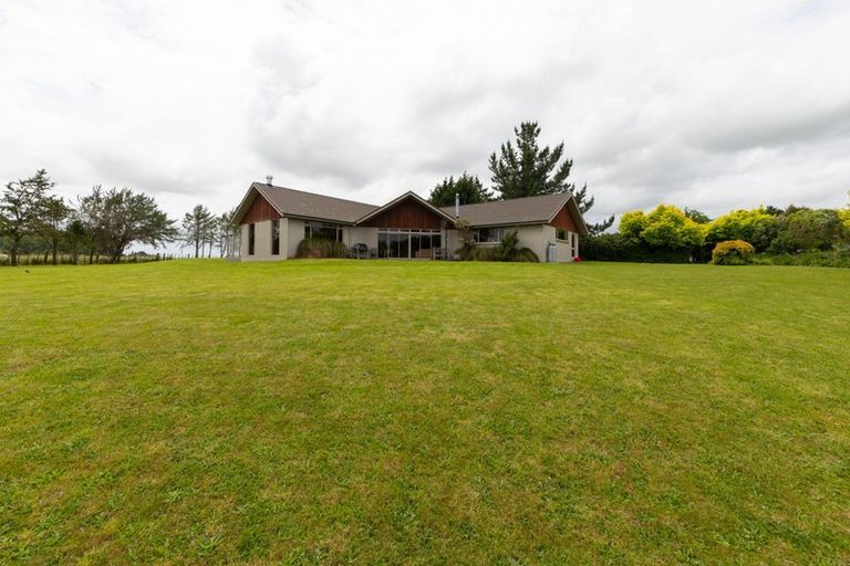 Photo of property in 865 Reid Line East, Bunnythorpe, Palmerston North, 4481