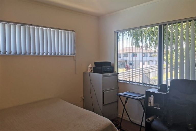 Photo of property in 34 Manaia View Road, One Tree Point, 0118