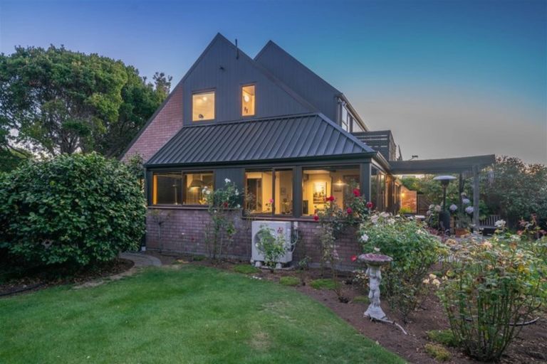 Photo of property in 253 Pine Avenue, South New Brighton, Christchurch, 8062