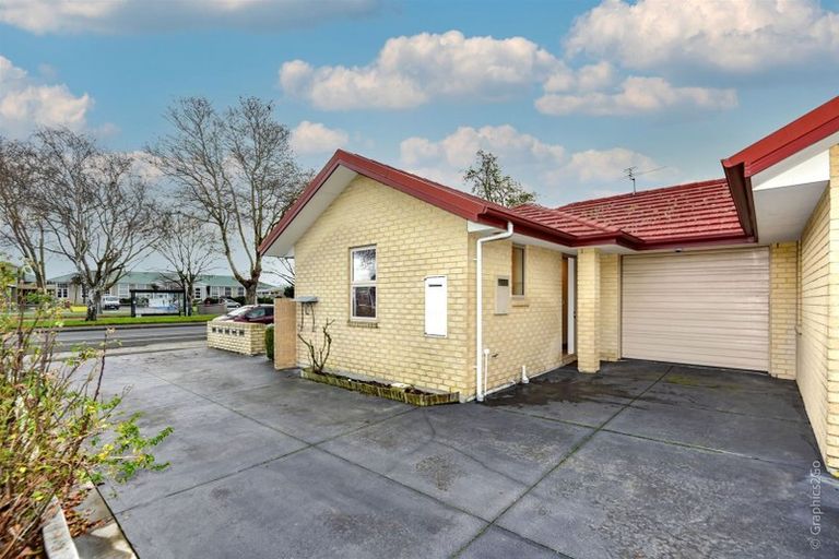 Photo of property in 1/164 North Parade, Richmond, Christchurch, 8013
