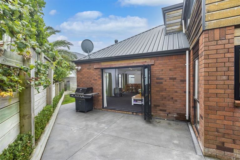 Photo of property in 80a Ravensdale Rise, Westmorland, Christchurch, 8025