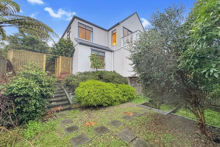Photo of property in 54 Cunliffe Street, Churton Park, Wellington, 6037
