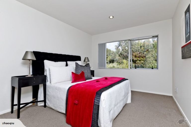 Photo of property in 85 Hugh Green Drive, Pinehill, Auckland, 0632