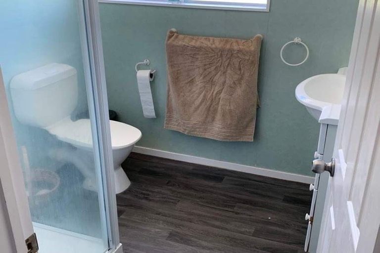 Photo of property in 27 Spargo Road, Massey, Auckland, 0614