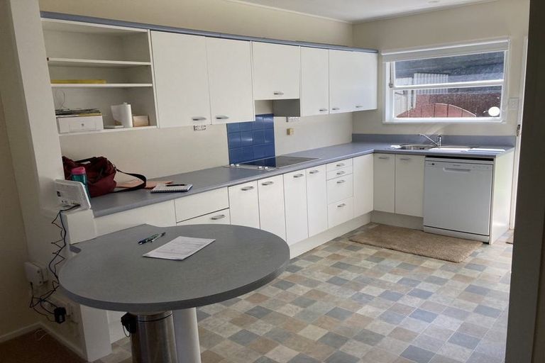 Photo of property in 6/21 Dee Street, Island Bay, Wellington, 6022