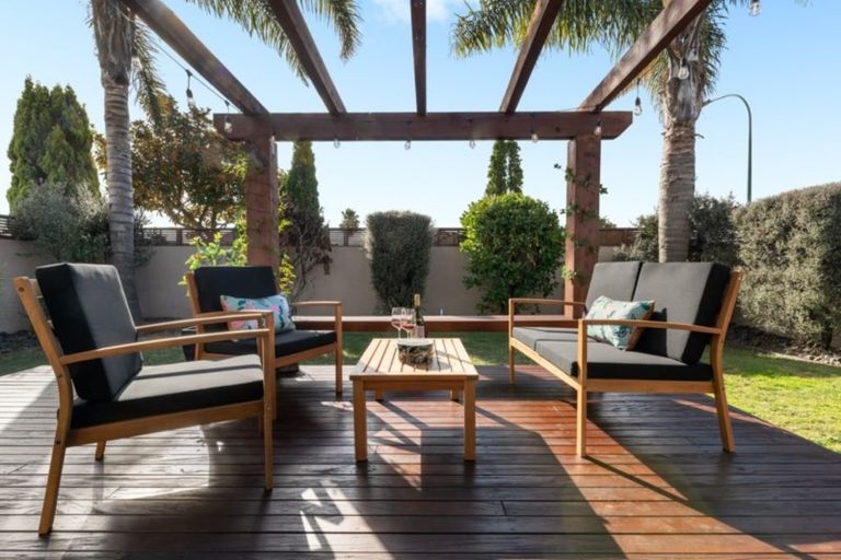 Photo of property in 308 Gravatt Road, Papamoa Beach, Papamoa, 3118