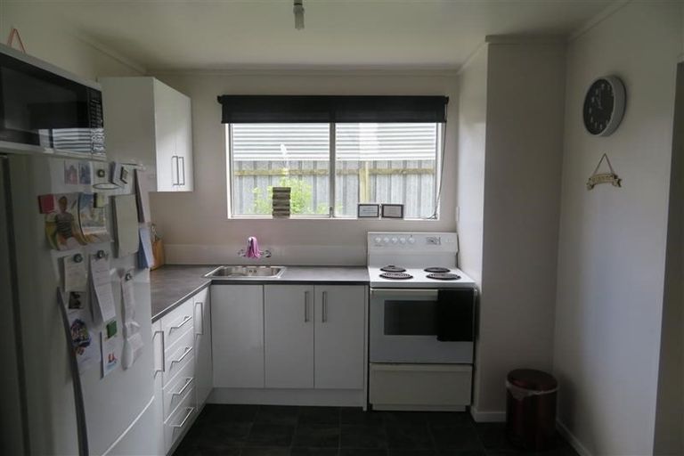 Photo of property in 28b Leighton Avenue, Waiwhetu, Lower Hutt, 5010