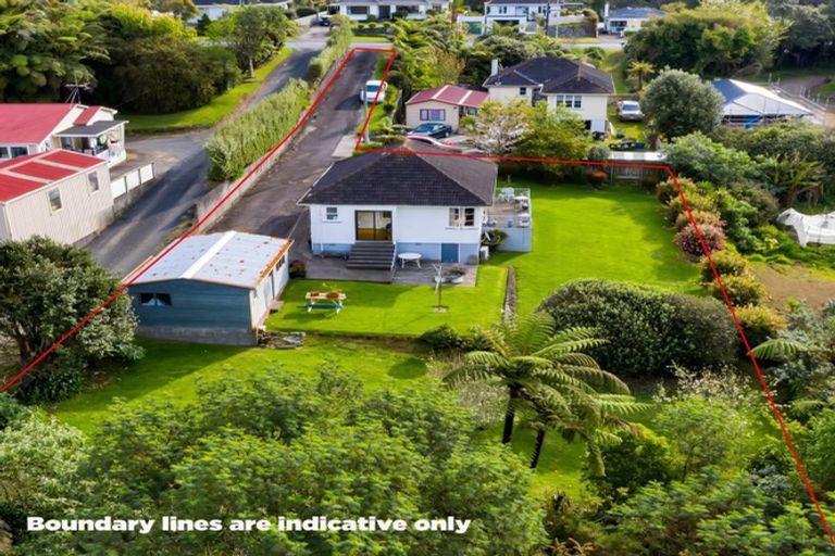 Photo of property in 81a Seaview Road, Westown, New Plymouth, 4310
