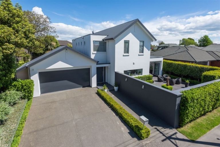 Photo of property in 45 Garreg Road, Bryndwr, Christchurch, 8052