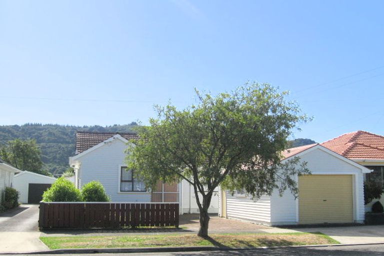 Photo of property in 29 Kowhai Avenue, Ebdentown, Upper Hutt, 5018