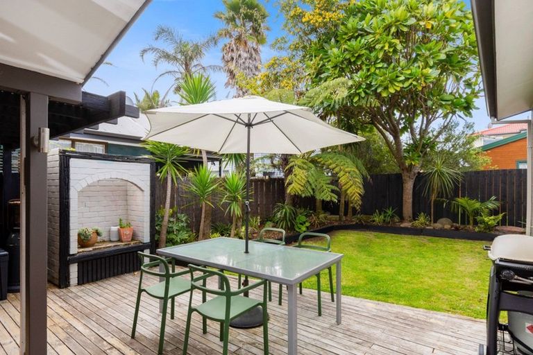 Photo of property in 77a Dickson Road, Papamoa Beach, Papamoa, 3118