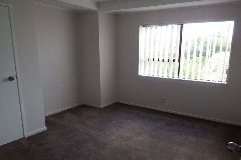 Photo of property in 1/125 Thelma Crescent, Torbay, Auckland, 0630