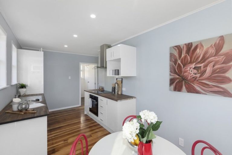 Photo of property in 68 Molesworth Street, Taita, Lower Hutt, 5011