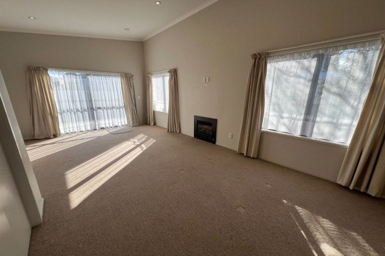 Photo of property in 23 Dahlia Street, Palmerston North, 4410