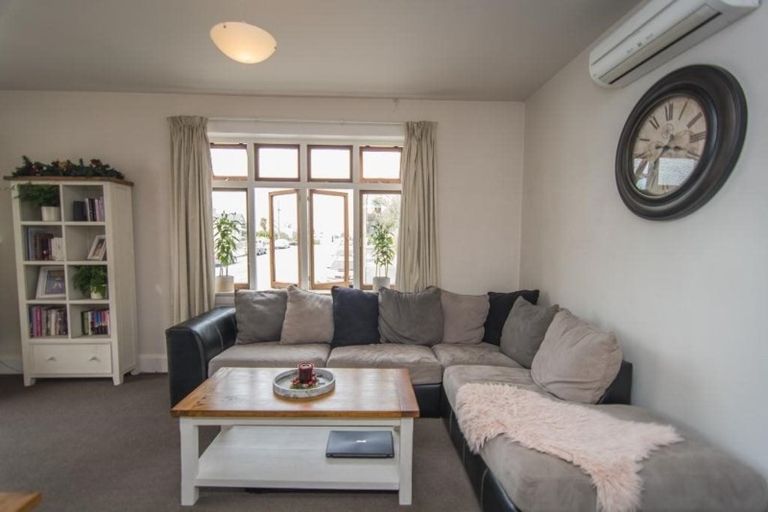 Photo of property in 22 Nelson Terrace, Seaview, Timaru, 7910