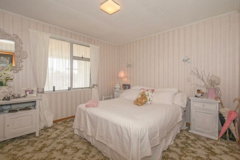 Photo of property in 33 Stratford Terrace, Wanaka, 9305