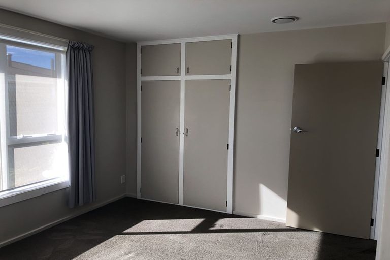 Photo of property in 38 Fern Drive, Halswell, Christchurch, 8025