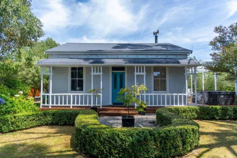 Photo of property in 8 Wards Line, Morison Bush, Greytown, 5794