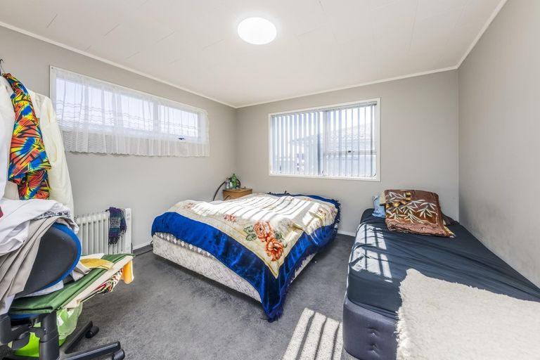 Photo of property in 27 Arbor Close, Manurewa, Auckland, 2102