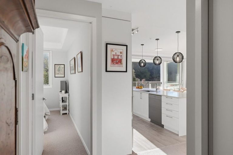 Photo of property in 122 Eaves Bush Parade, Orewa, 0931