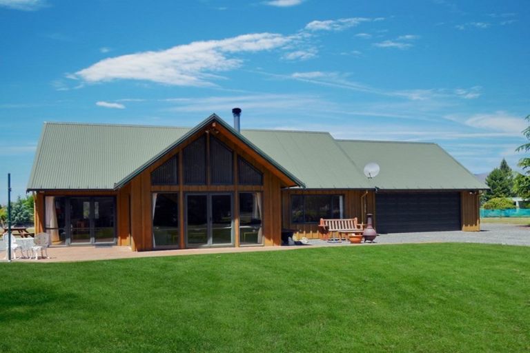 Photo of property in 25 North West Arch, Twizel, 7901