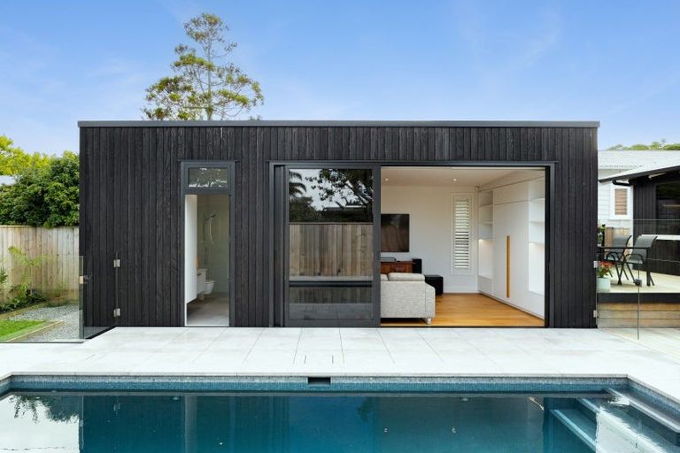 Photo of property in 10 Dorset Street, Westmere, Auckland, 1022