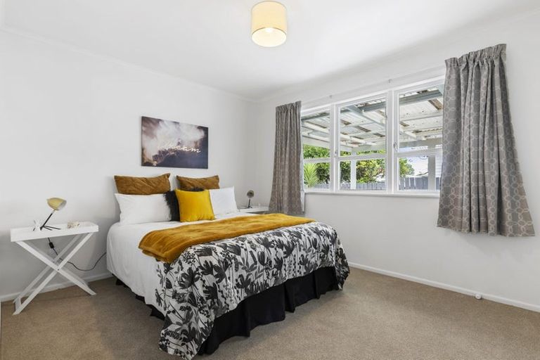 Photo of property in 10 Williams Crescent, Otara, Auckland, 2023